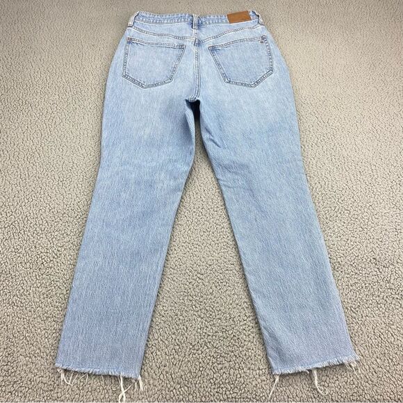 Madewell Women The Curvy Perfect Vintage High-Rise Distressed Jean | Size: 28 - Picture 6 of 16